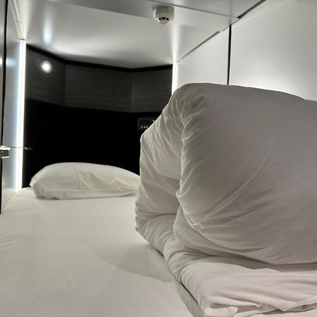 Capsule Hotel Suzumoriya Tokyo Exterior photo