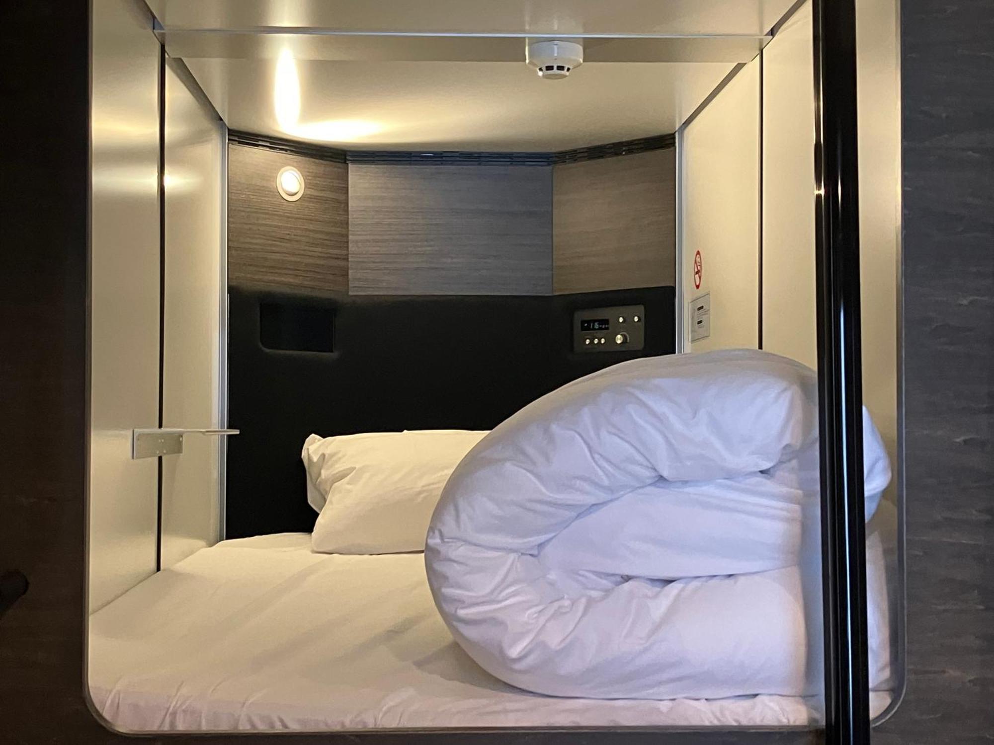 Capsule Hotel Suzumoriya Tokyo Exterior photo